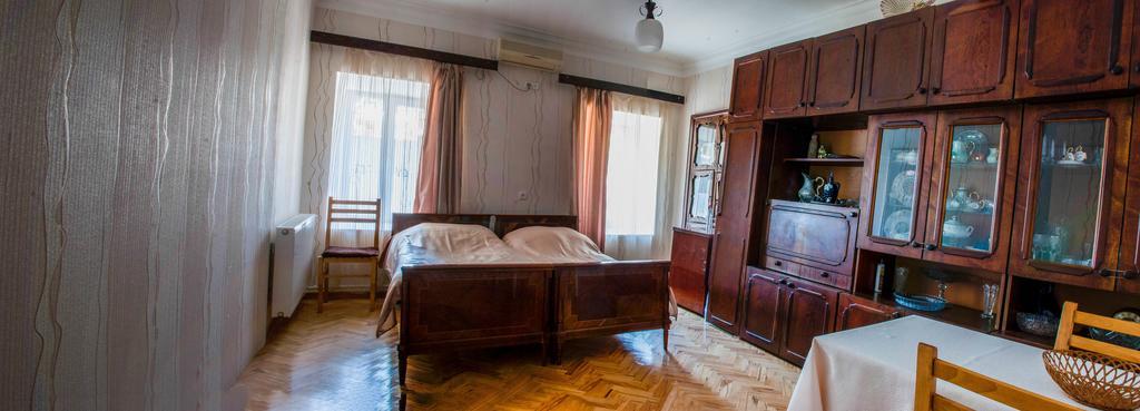 Homestay Nika Tbilisi Eksteriør billede